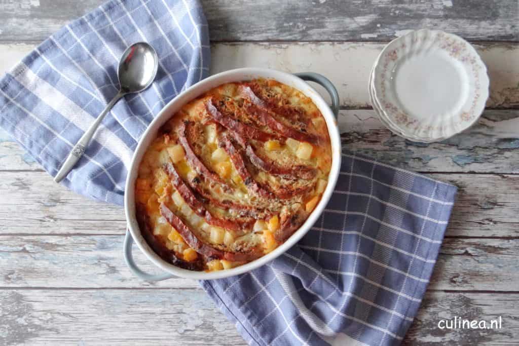 Broodpudding gemaakt van Kerststol