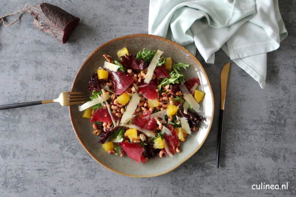 Salade van nagelhout en boontjes