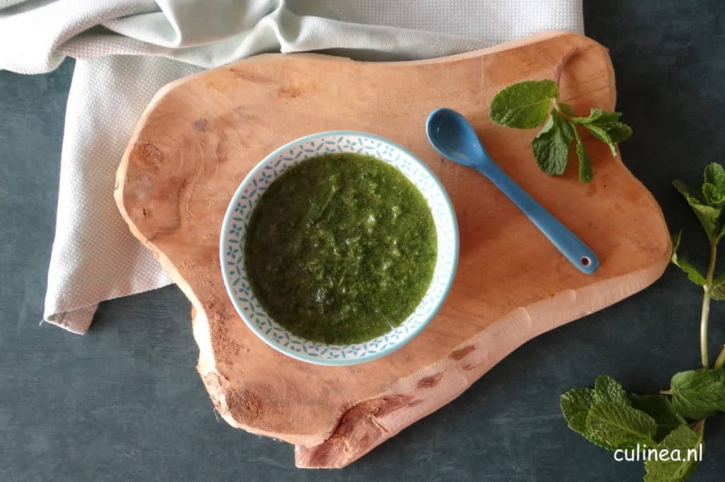Verse munt kruidensaus