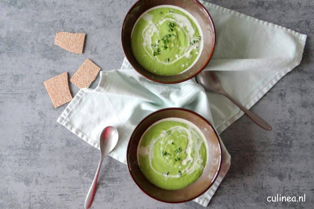 Romige broccoli soep met daslook
