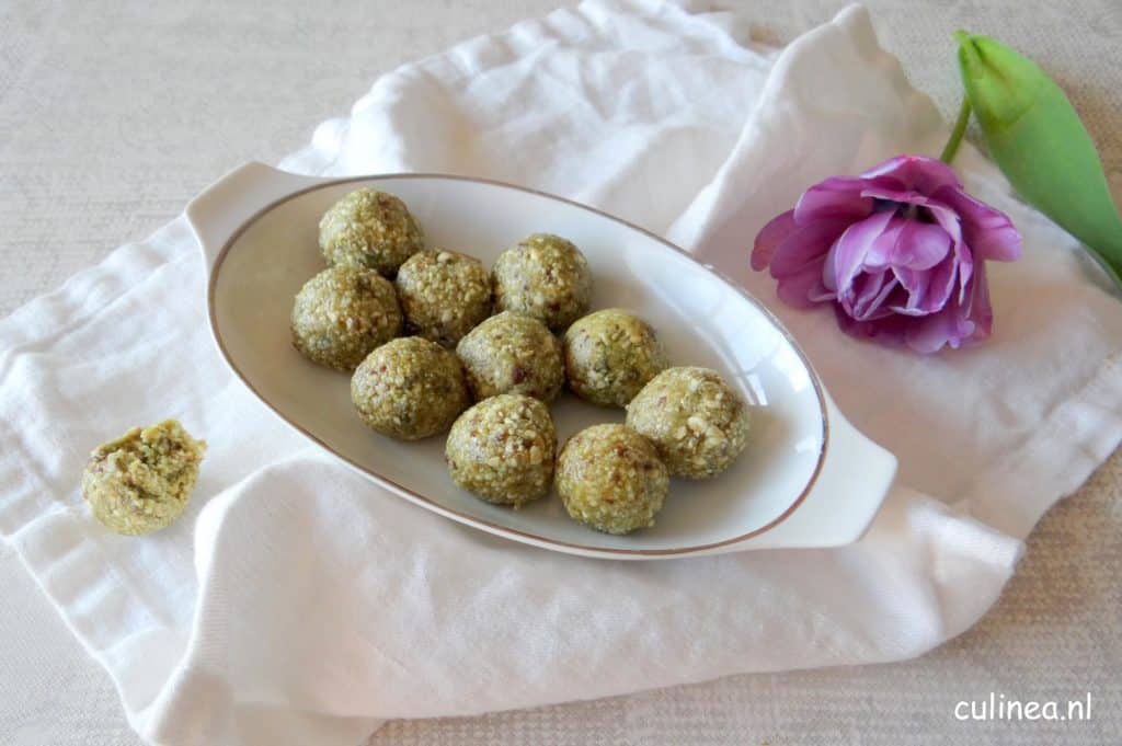 Matcha energieballetjes met citroen