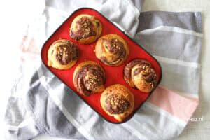Cruffins gevuld met jam
