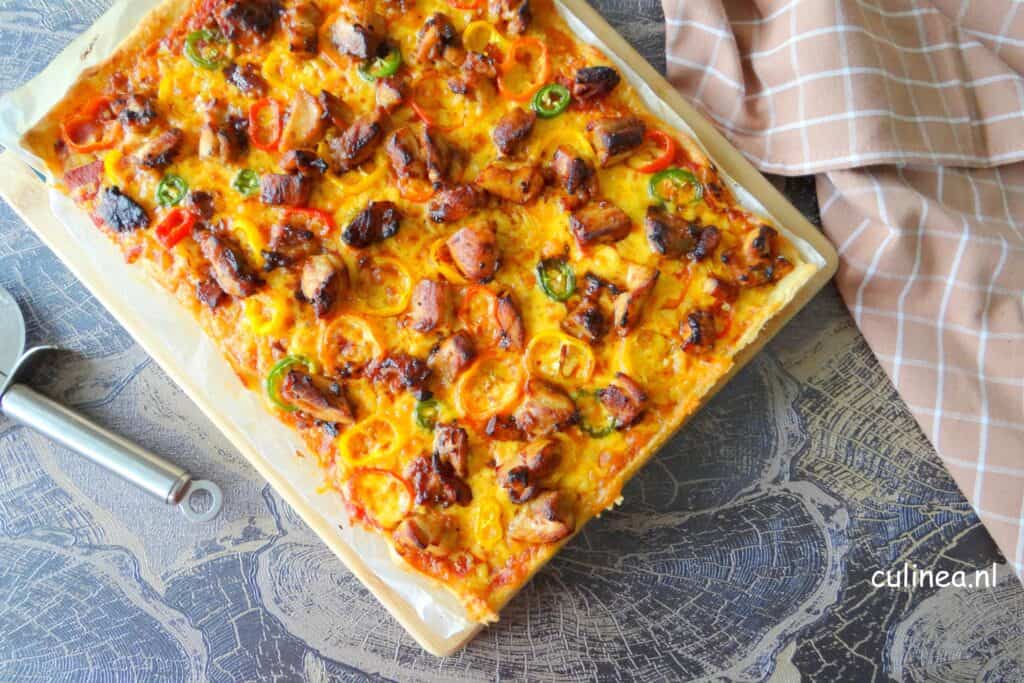 Pizza met Buffalo kip