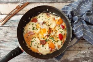 Broodje sucuk met mozzarella