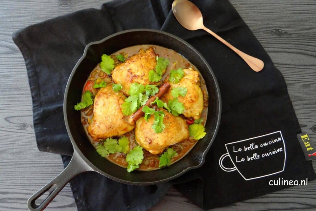 Kipstoofschotel met kaneel en citroen