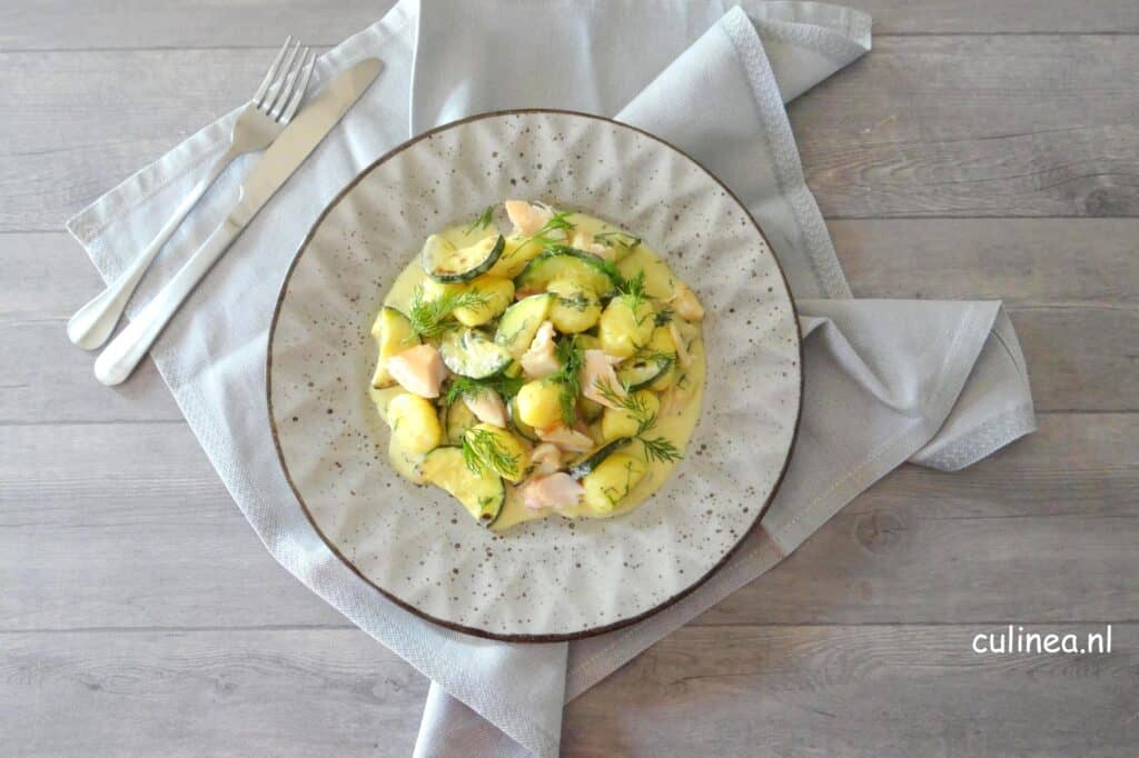 Gnocchi met courgette en gerookte forel