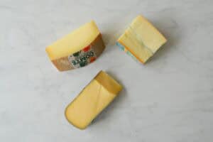 Hoe stel je een goede kaasplank samen?