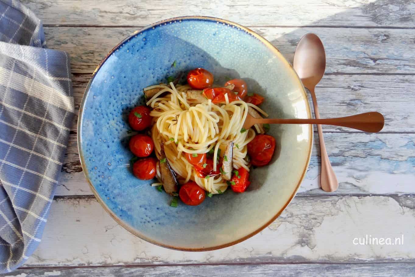 Spaghetti tomaatjes en sardientjes