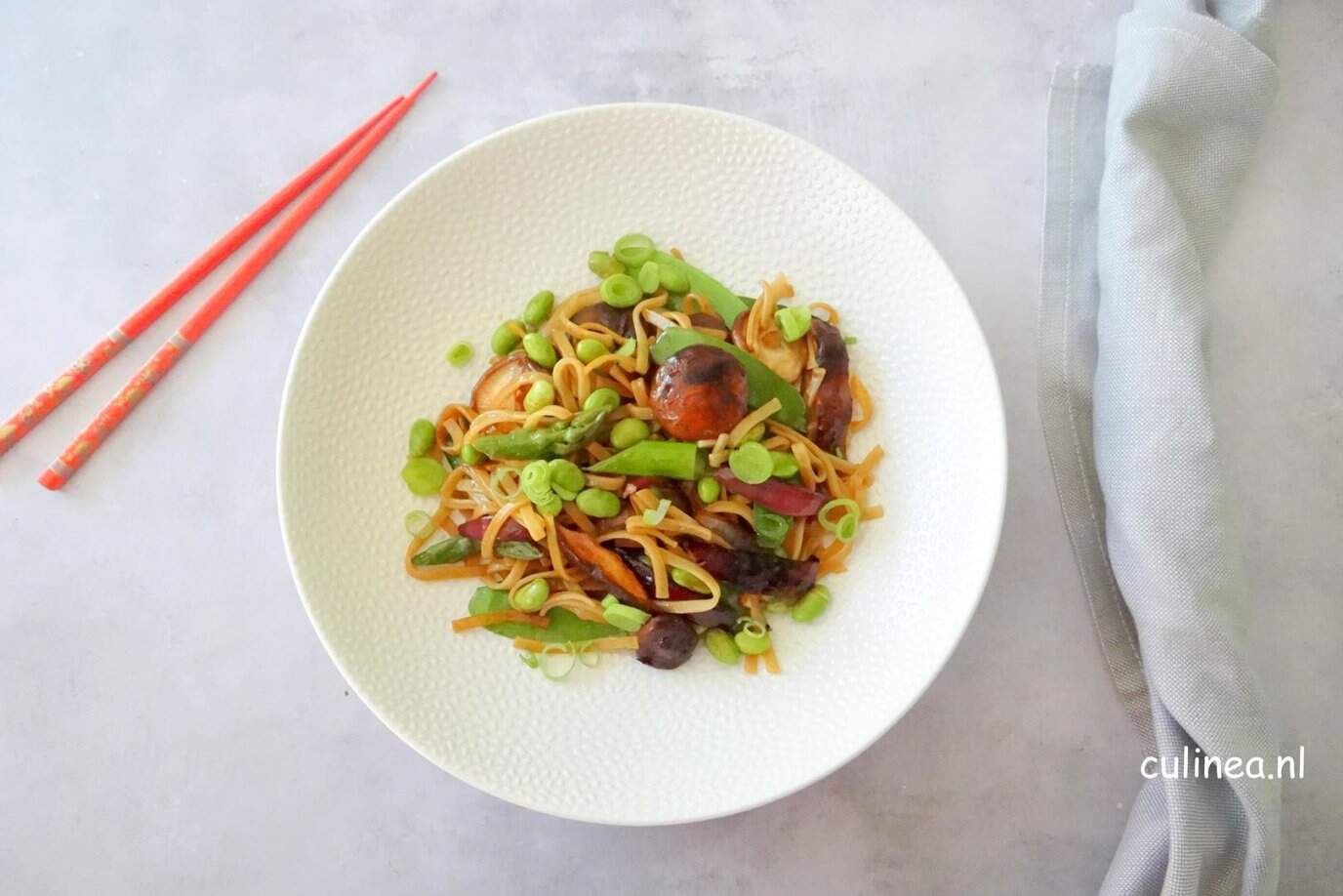 vegetarische Lo Mein noedels