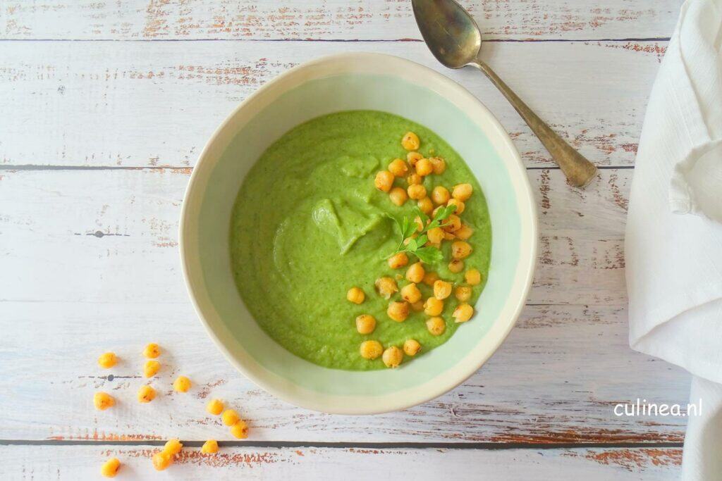 Broccoli en kikkererwtensoep