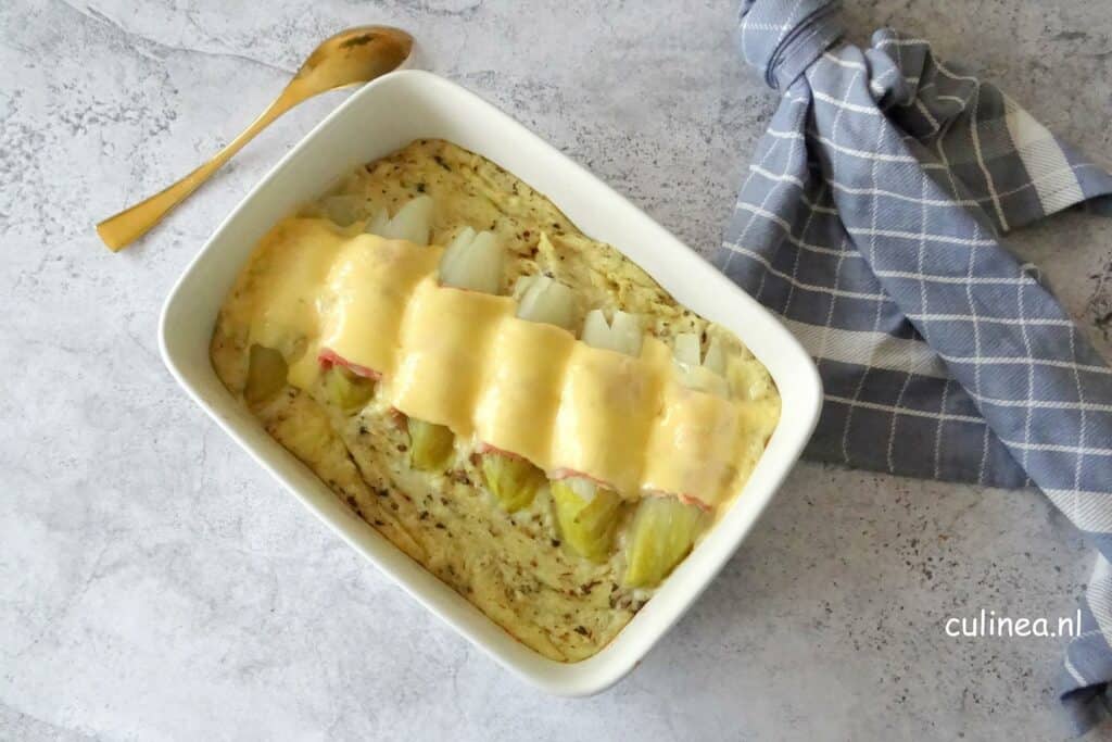 Witlofschotel met puree uit de oven