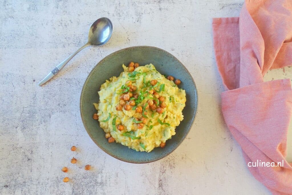 Aardappel en kikkererwtenpuree