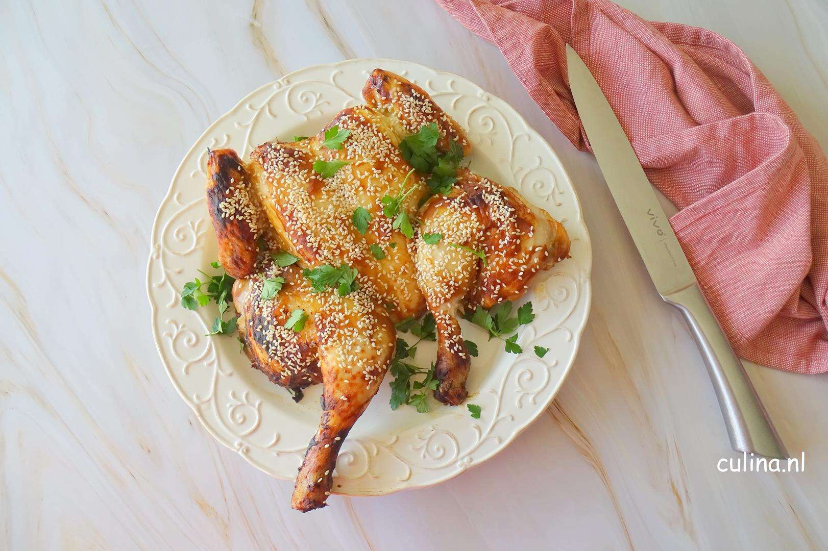 Kip met miso en sesamzaadjes