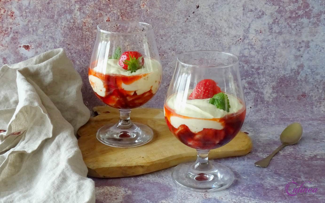 Saffraan kwark met aardbeien