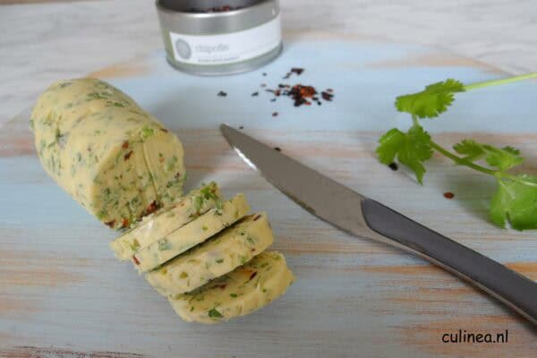 Dips en kruidenboters voor de barbecue