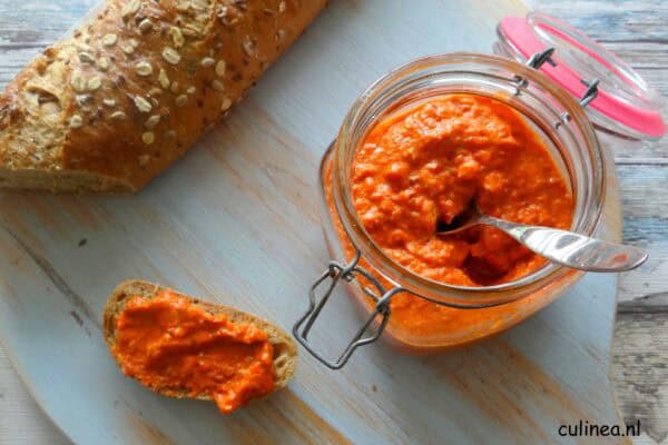 Dips en kruidenboters voor de barbecue