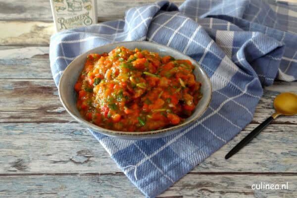 Dips en kruidenboters voor de barbecue