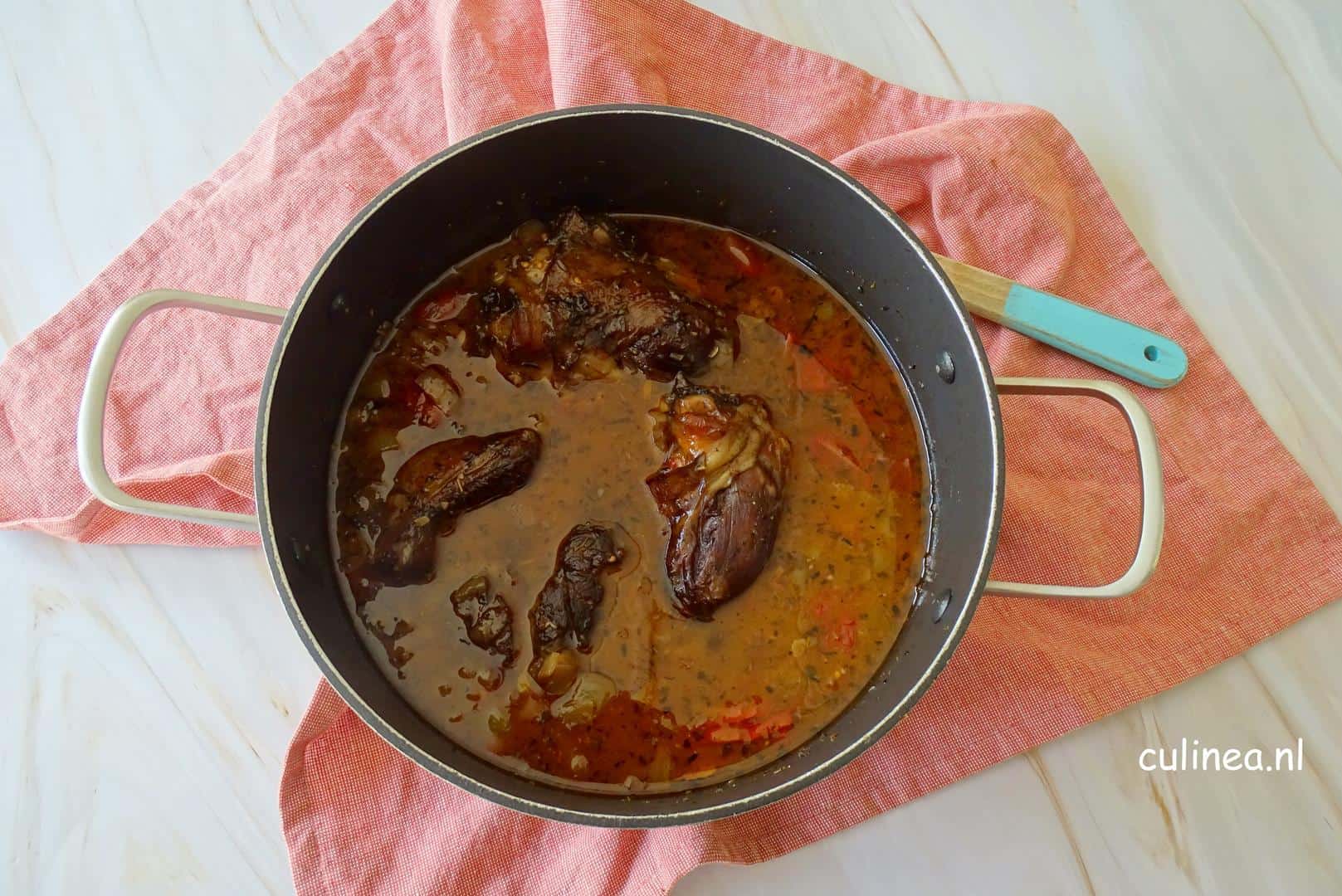 Griekse stijl lamsschenkels