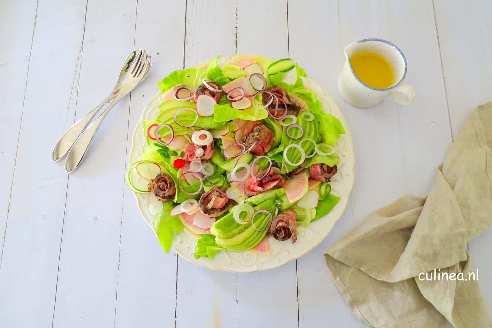 Pittige steaksalade met radijsjes