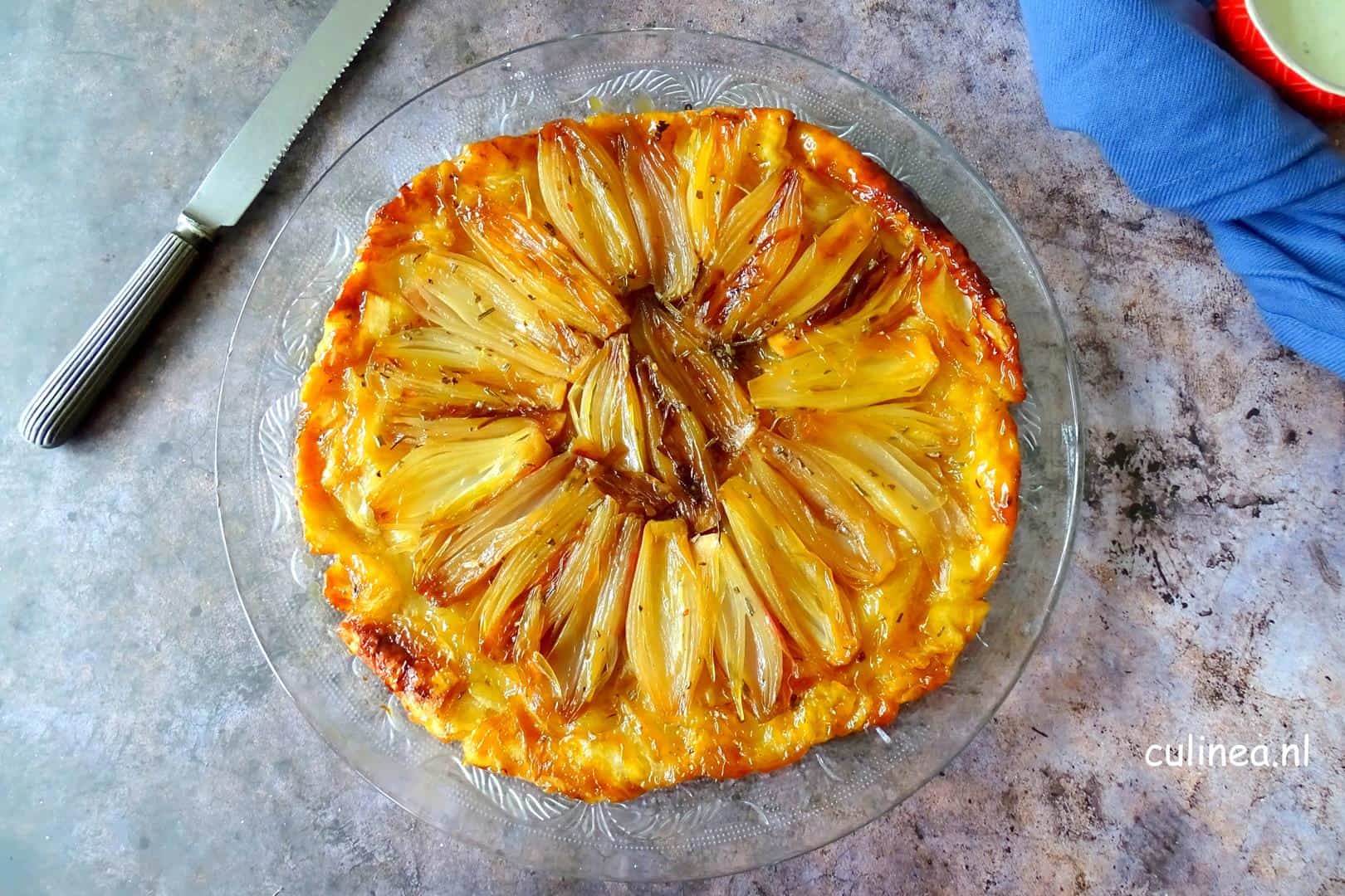 Tarte tatin van sjalotjes