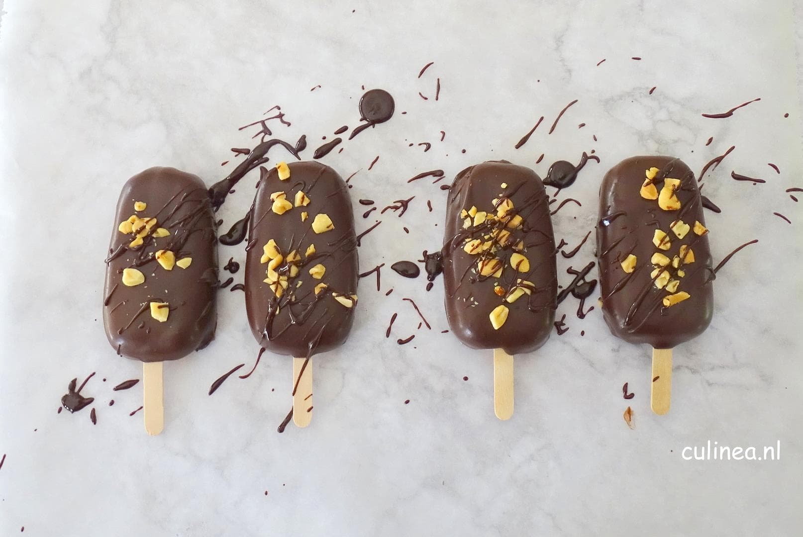 Pindakaas ijslolly’s