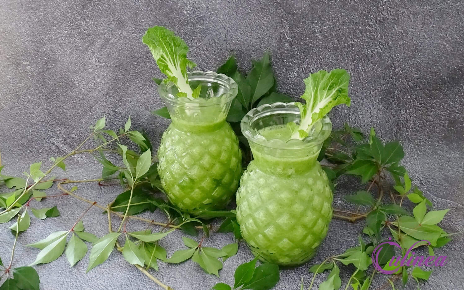 Paksoi smoothie met ananas