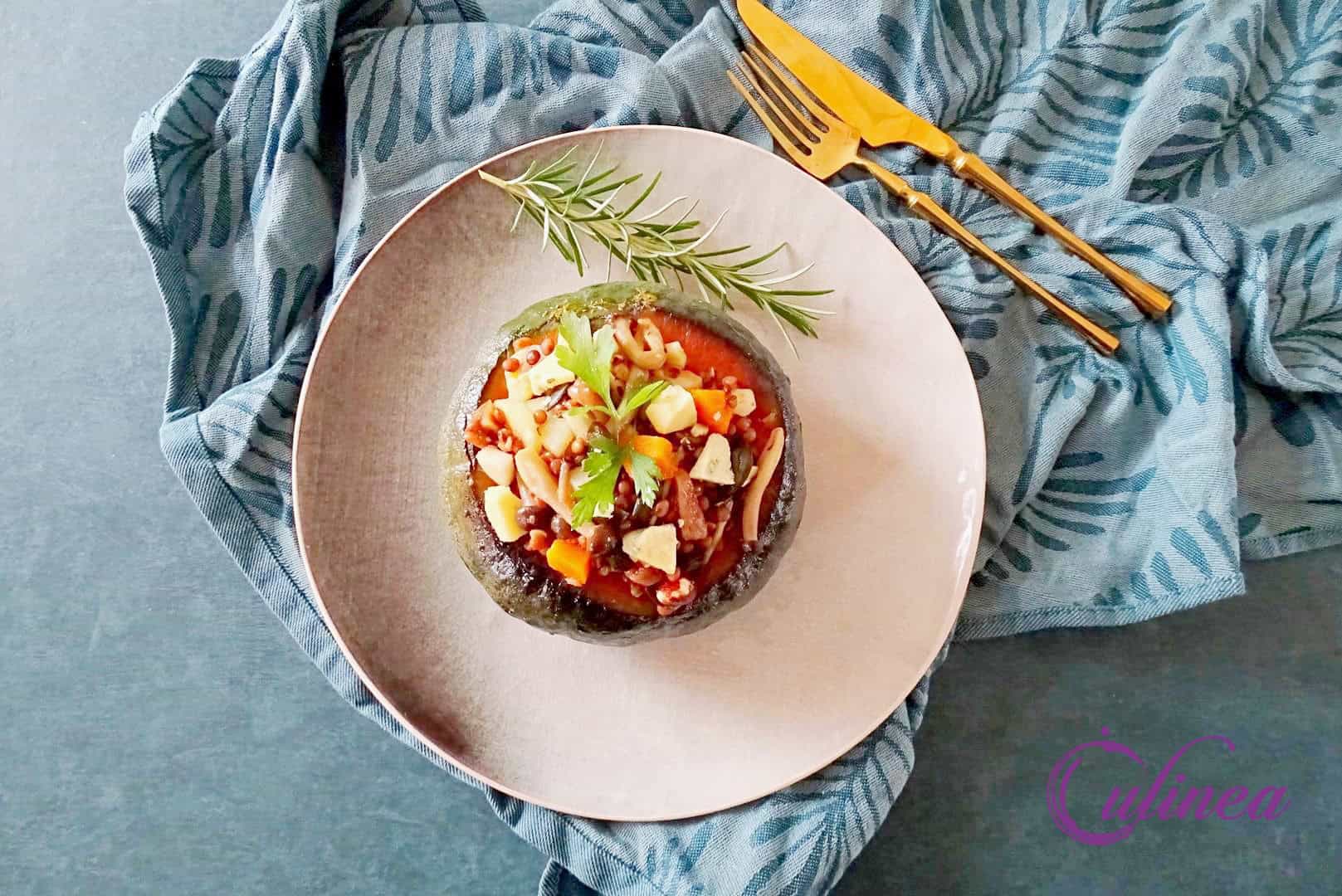 Vegetarische gevulde pompoentjes