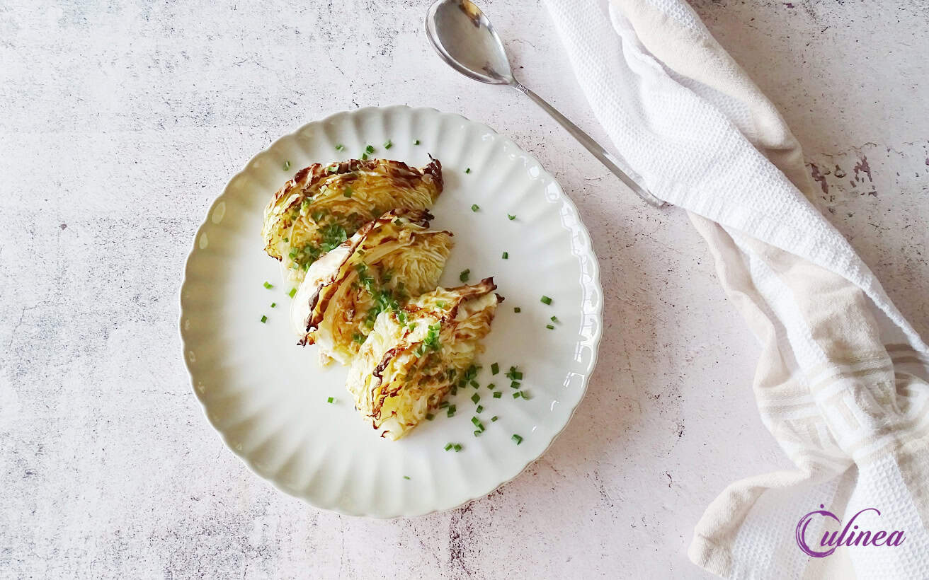 Geroosterde spitskool met mosterddressing