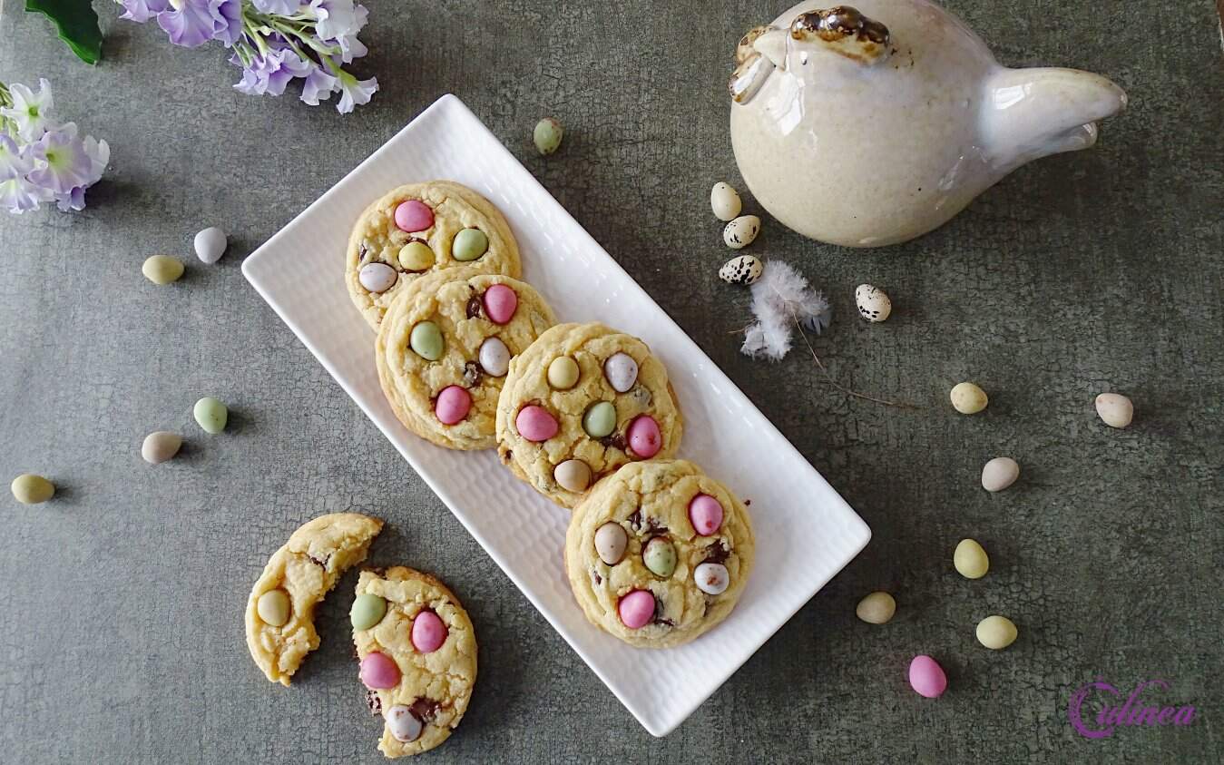 Koeken met dragee eitjes