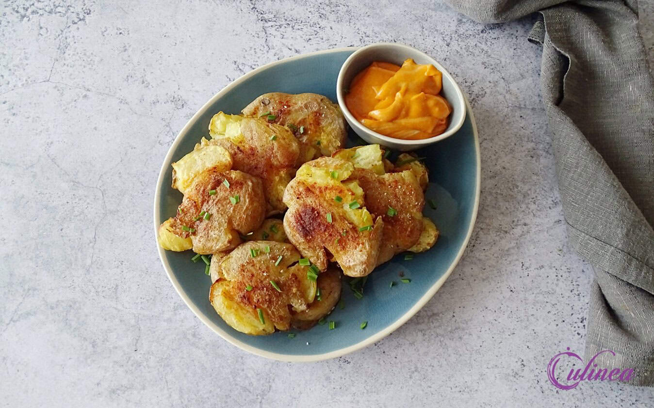 Krokante smashed potatoes