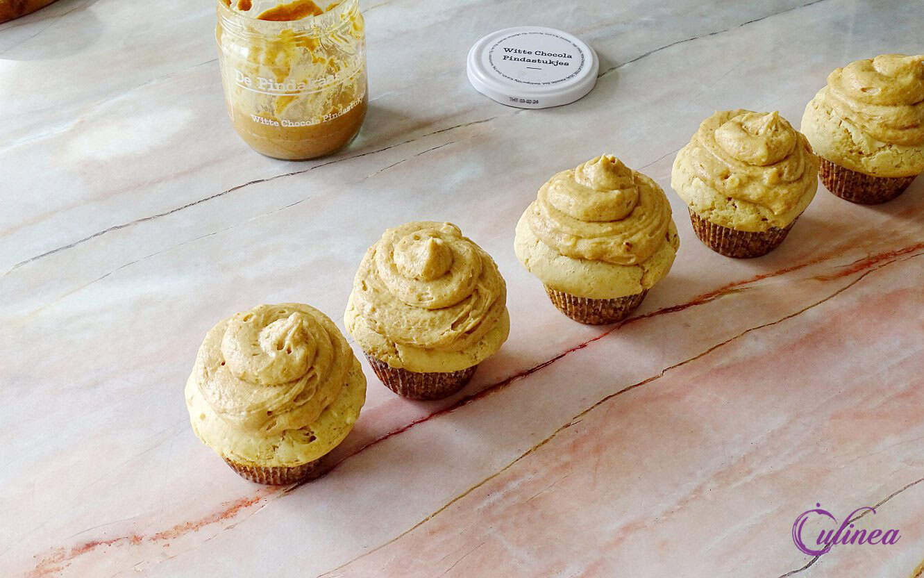 Pindakaas cupcakes met witte chocolade