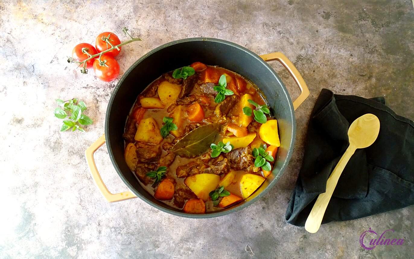 Spaanse runderstoof met aardappelen