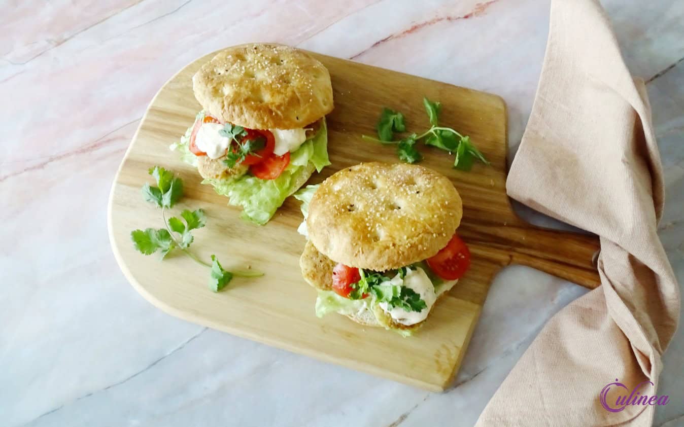 Turkse broodje met visköfte