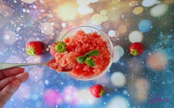 Aardbeien Crodino granita