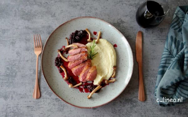 Kersen in het seizoen, geniet ervan