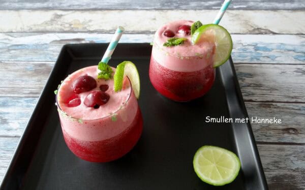 Kersen in het seizoen, geniet ervan