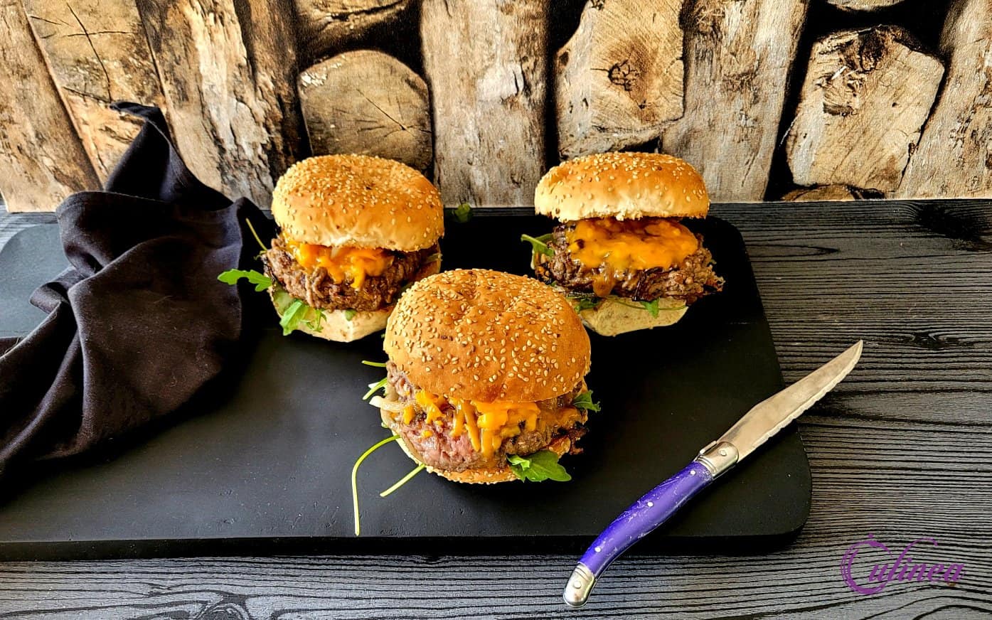 Smash burgers met uien