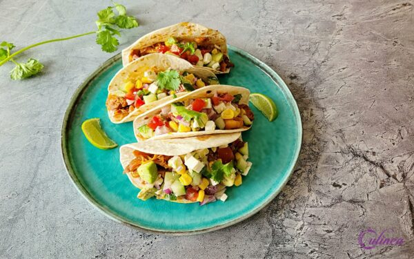 Pulled kip taco’s met salsa