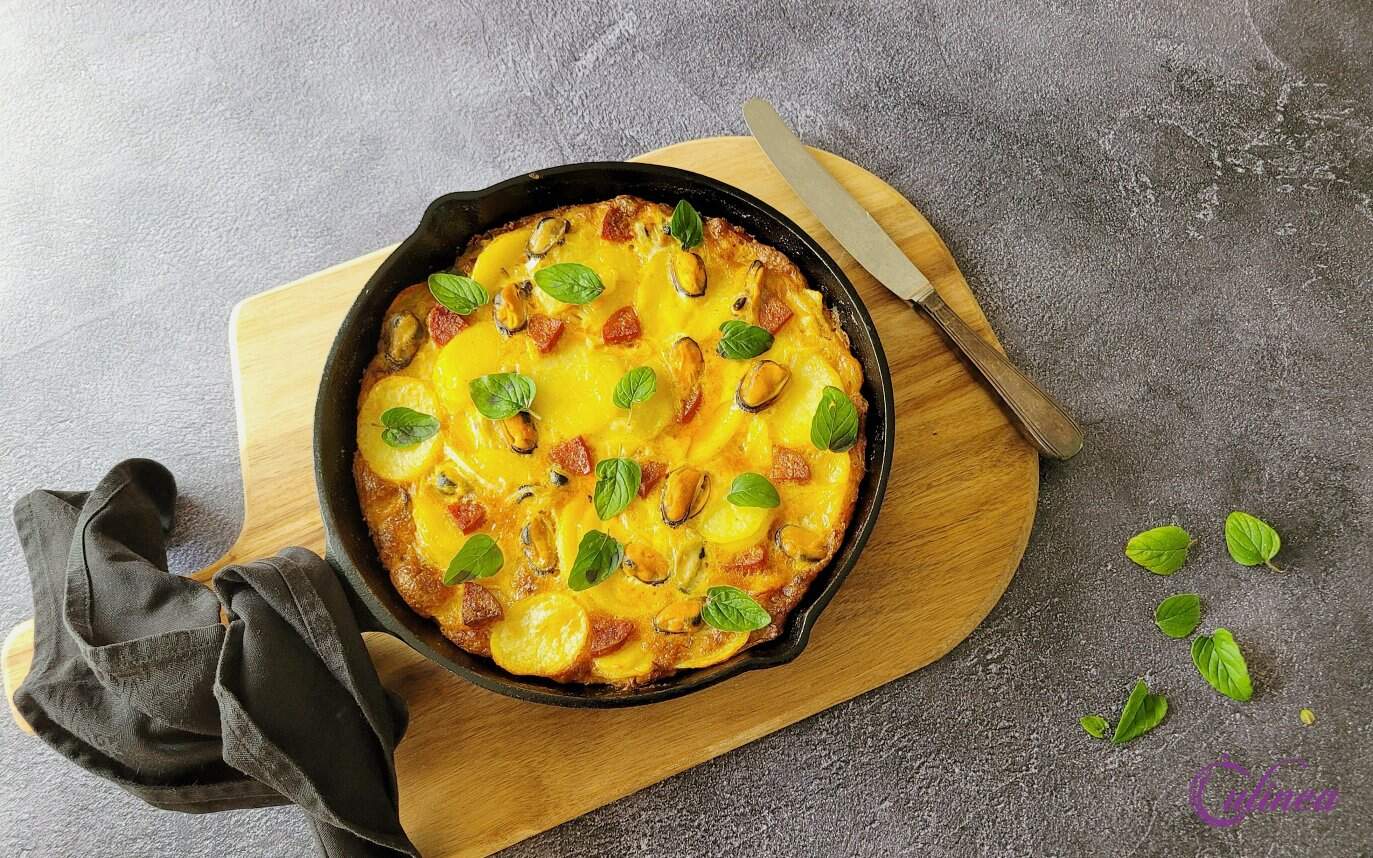 Spaanse tortilla met chorizo en mosselen