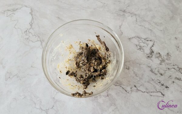 Geroosterde Kip met Zwarte Knoflook