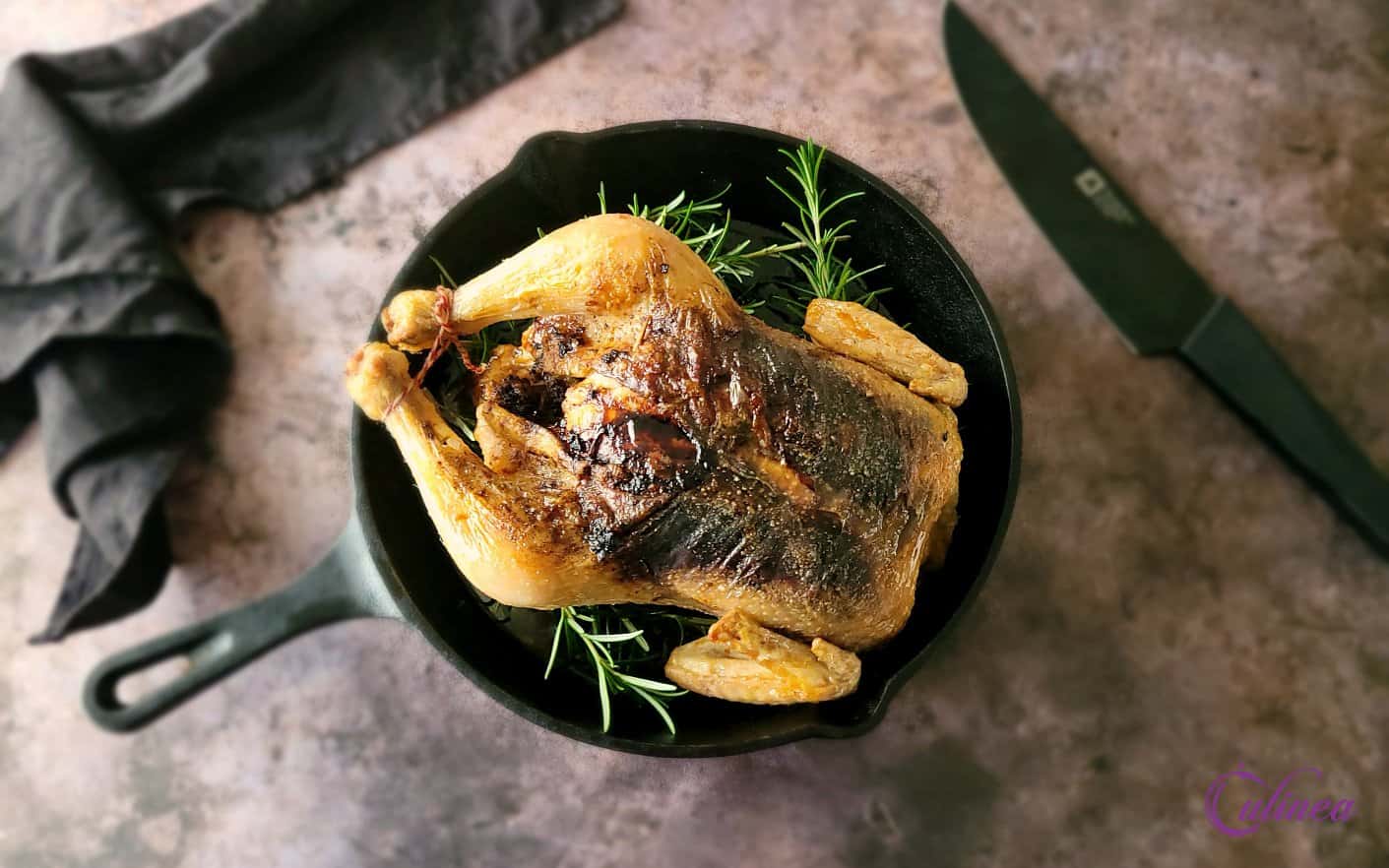 Geroosterde kip met zwarte knoflook