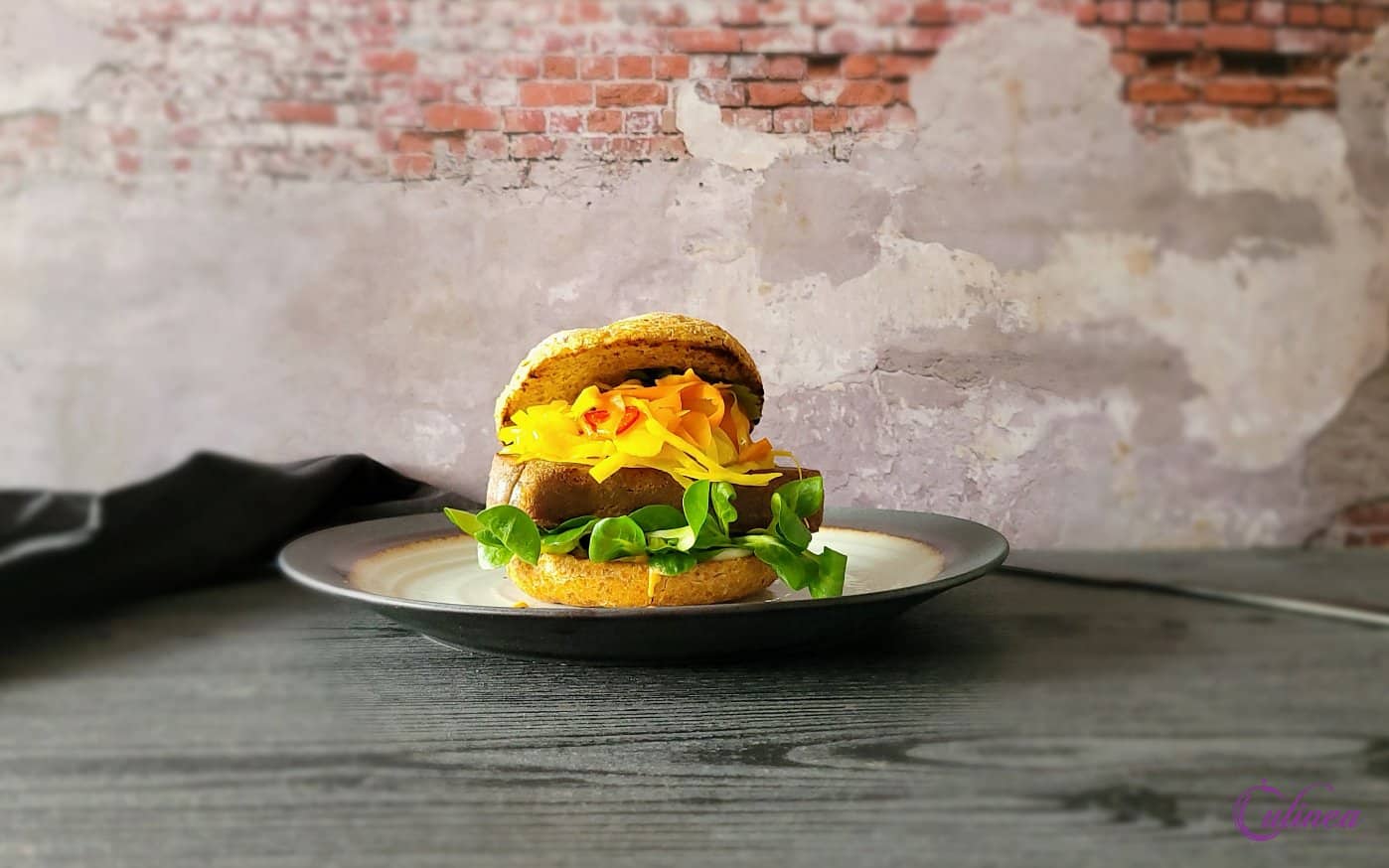 Balkenbrij burger met atjar