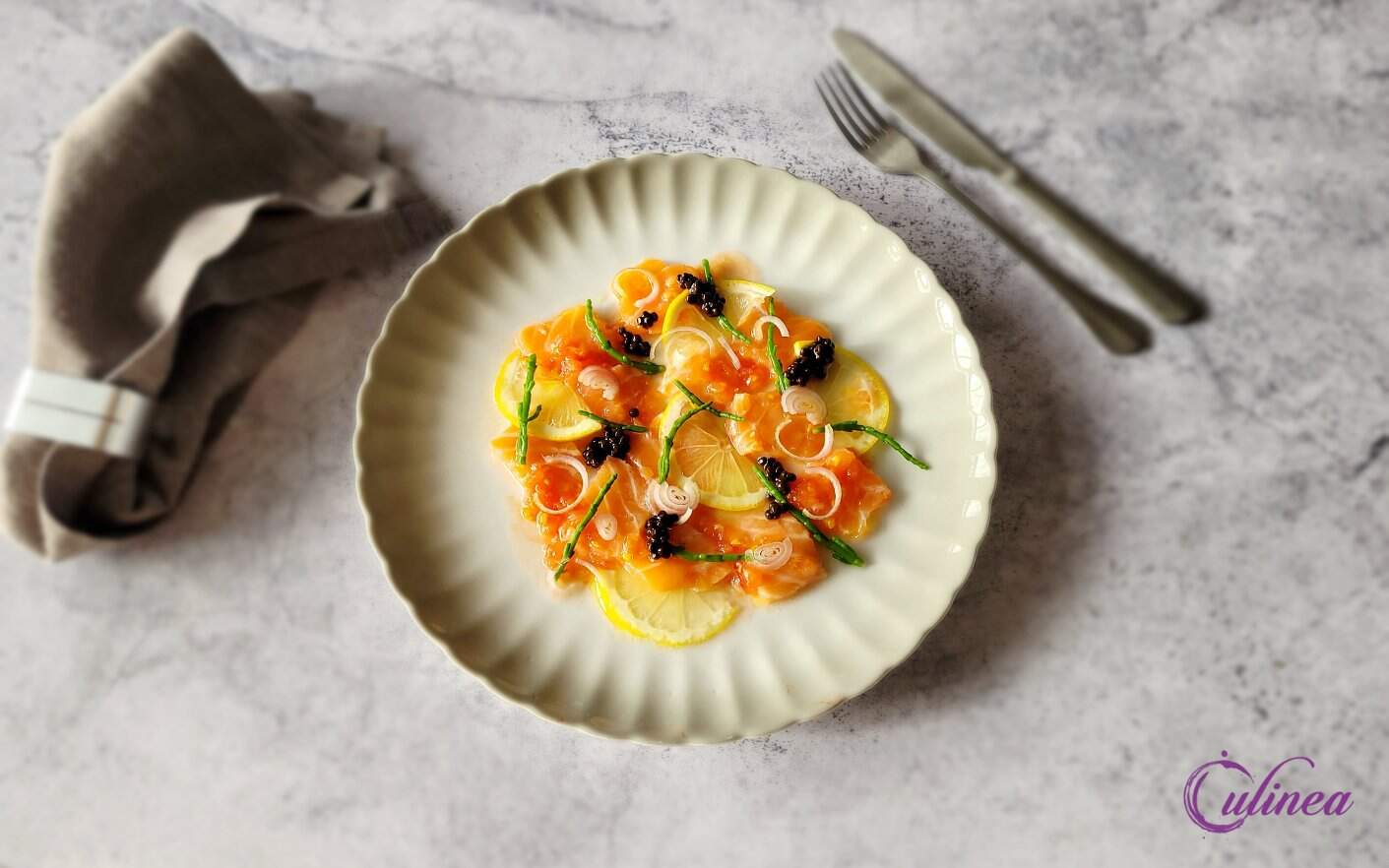 Zalm crudo met citroen en zeekraal