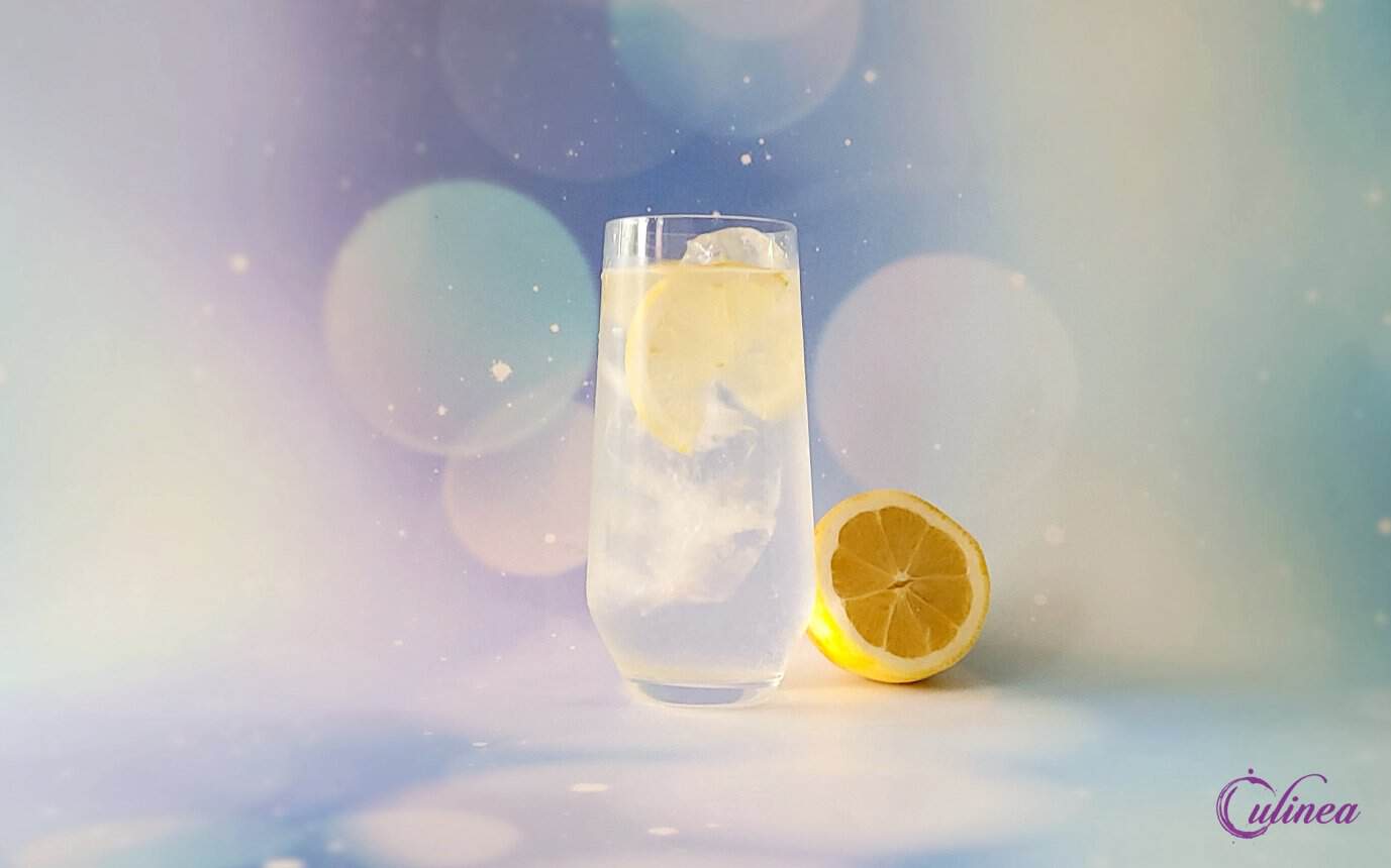 Tom Collins cocktail