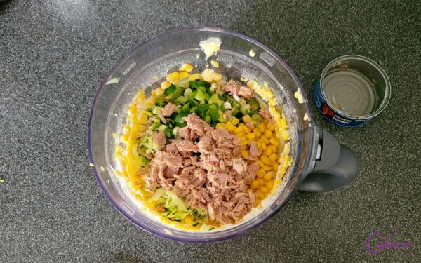 Tonijn en Maïsbeignets