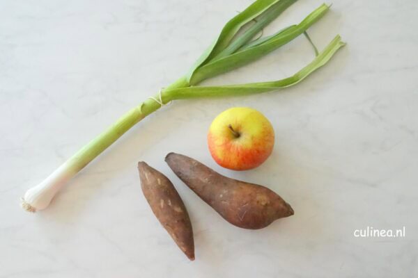 Yacon Salade met apppel en knoflook