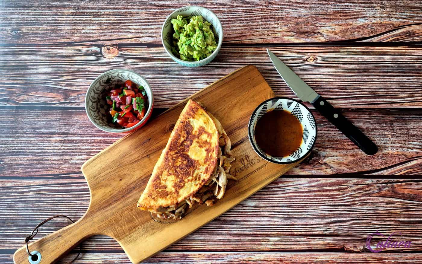 Birria kiptaco's met guacamole