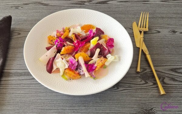 Salade rode biet en red meat radish