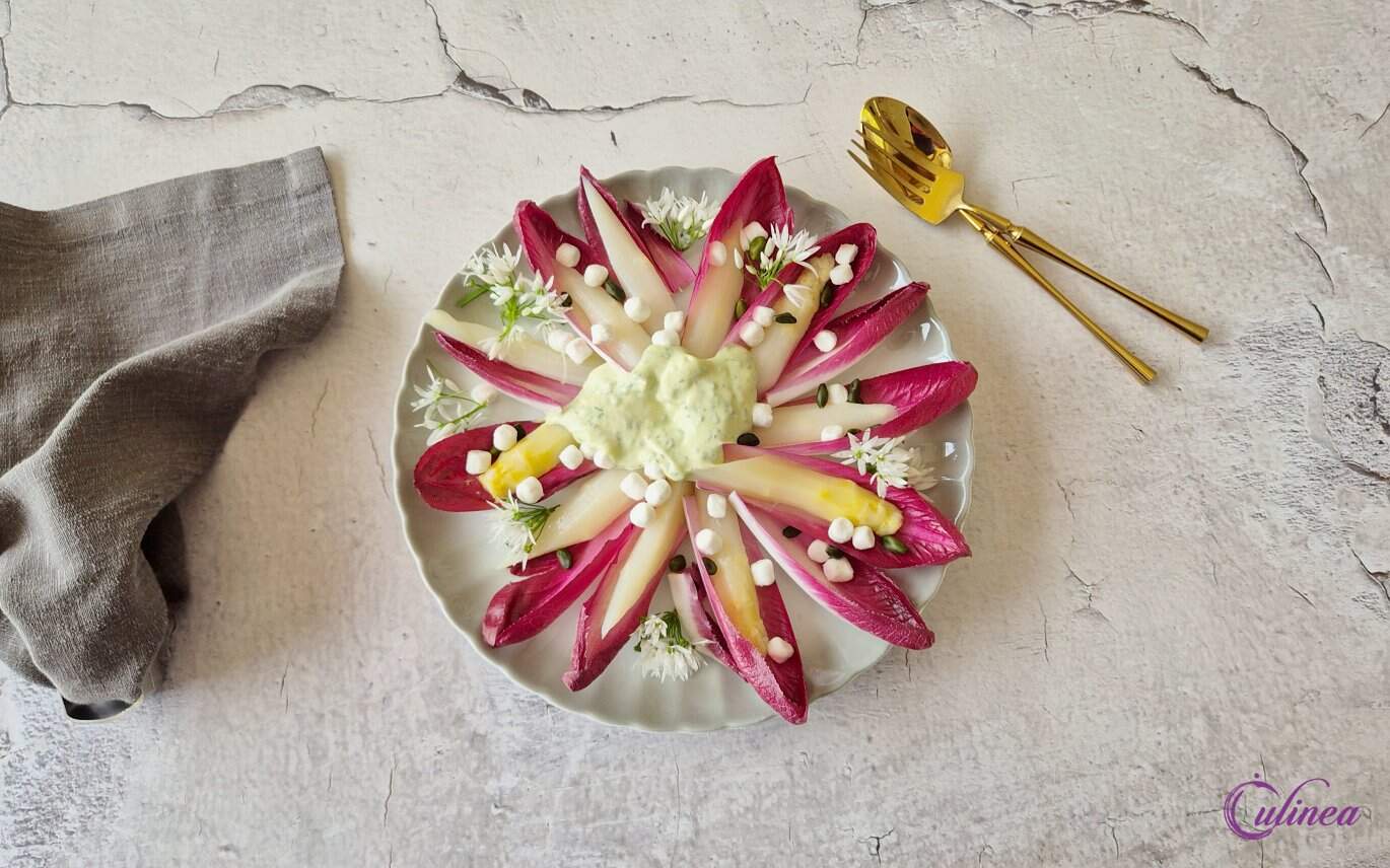 Asperge en Roodlofsalade: