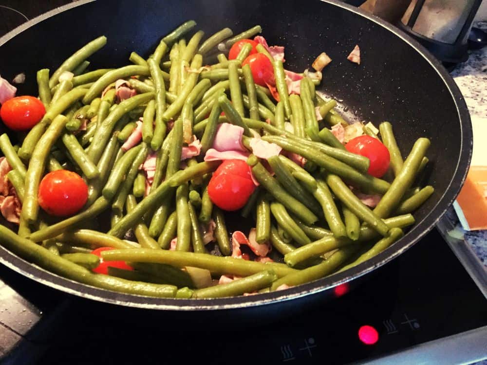 sperziebonen die gewokt worden